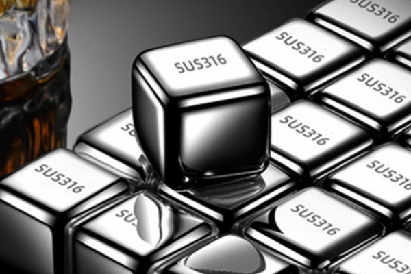 冰酒石冰鎮(zhèn)石不銹鋼冰塊激光打標工藝 冰酒石冰鎮(zhèn)石不銹鋼冰塊激光打標工藝