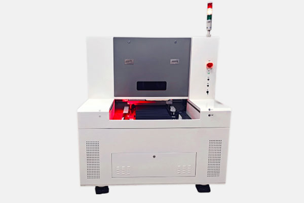 FR4電路板切割設(shè)備—電路板激光分板機(jī)