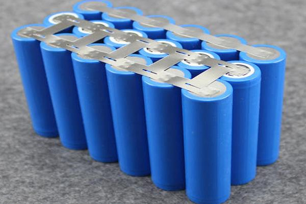 鋰電池極片(極耳)切割設備—金屬激光膜切機 鋰電池極片(極耳)切割設備—金屬激光膜切機