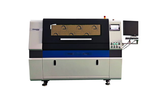 汽車燈具透鏡水口生產中的激光應用 汽車燈具透鏡水口生產中的激光應用